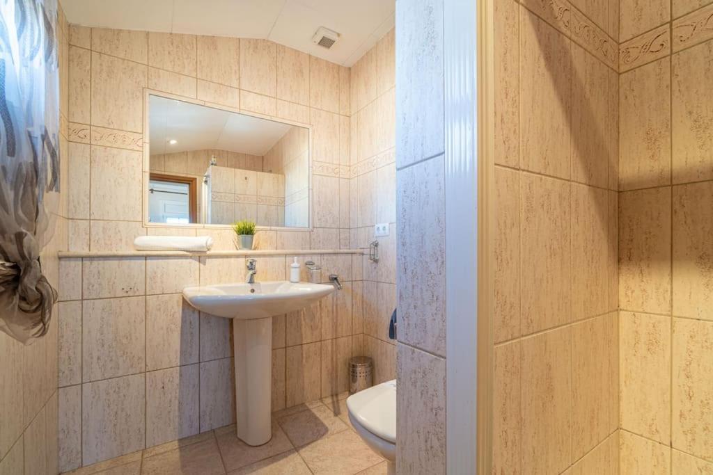 Sm21-Gran Casa De Vacaciones En La Playa, 4 Habitaciones, Climatizada, Piscina, Barbacoa Y Wifi Empuriabrava Εξωτερικό φωτογραφία